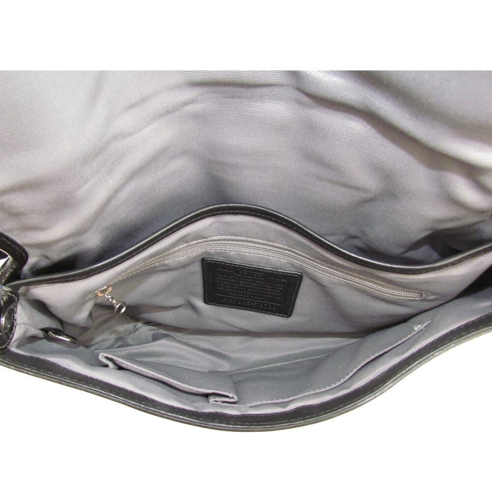 Authentic Coach Vintage Black Signature Flap Bag - Picture 6 of 10